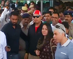 Yuvraj Singh is received by his mother Shabnam Singh and fans at the airport