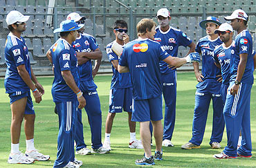 Jonty Rhodes at a training session with the Mumbai Indians team