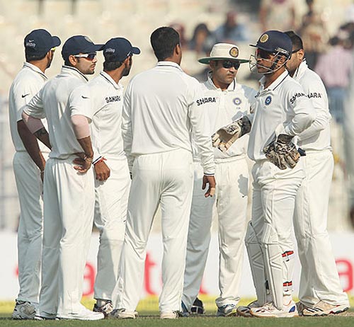 Stats: India's poor show in Tests continues