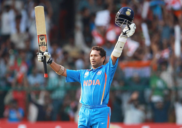 Sachin put his personal tragedy behind to score 140