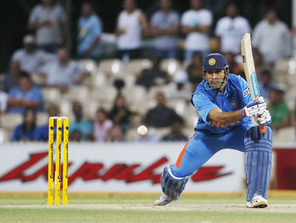 MS Dhoni plays a shot in the crunch overs