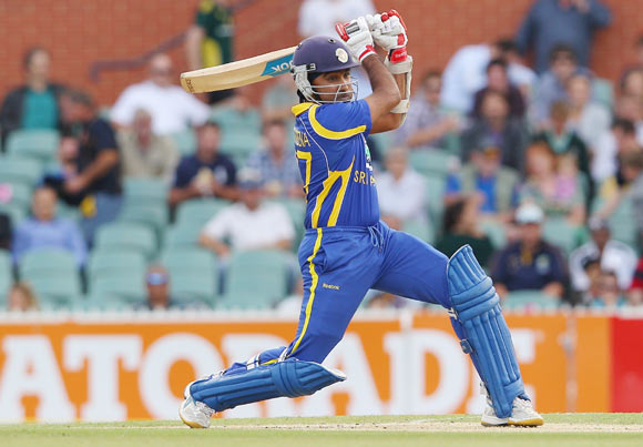 Mahela Jayawardene of Sri Lanka bats during the second One Day International Final series match between Australia and Sri Lanka at Adelaide Oval