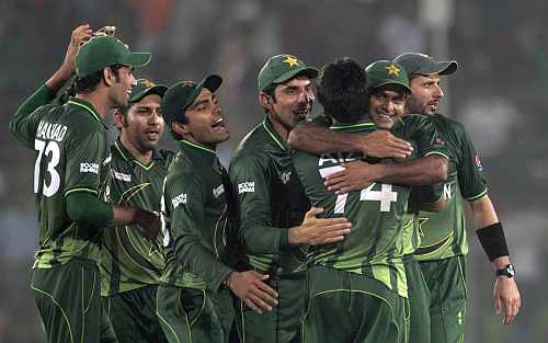 Pakistan's cricket team celebrate after they won the final match against Bangladesh at the Asia Cup Tournament