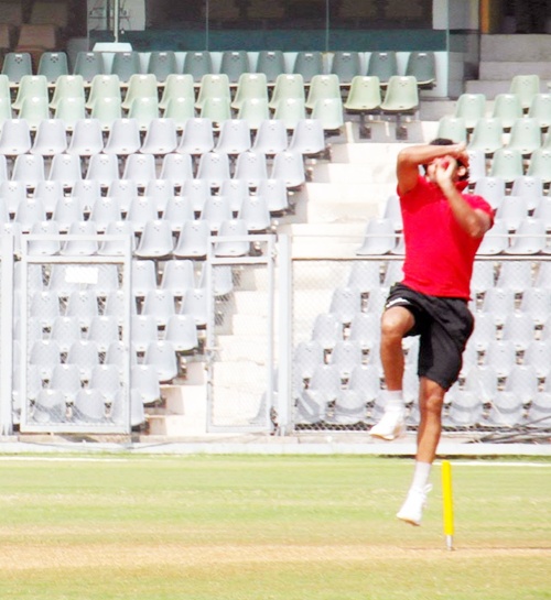PHOTOS: Zaheer undergoes fitness test at Wankhede