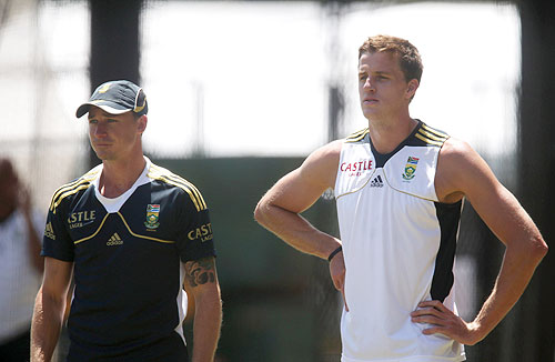 South Africa's Dale Steyn and Morne Morkel look on during a training session at Adelaide Oval on Tuesday