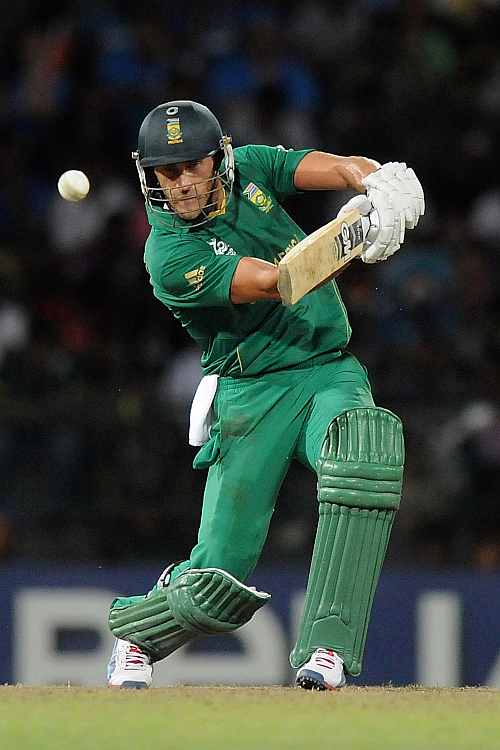 Faf Du Plessis of South Africa bats during the ICC World Twenty20 2012 Super Eights Group 2 match between South Africa and India