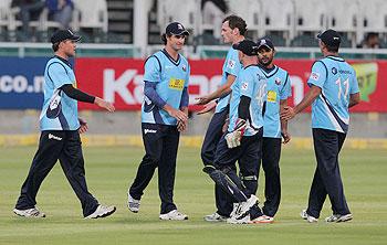 Auckland Aces team-mates 