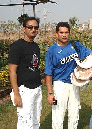 When readers met 'God of Cricket' Tendulkar