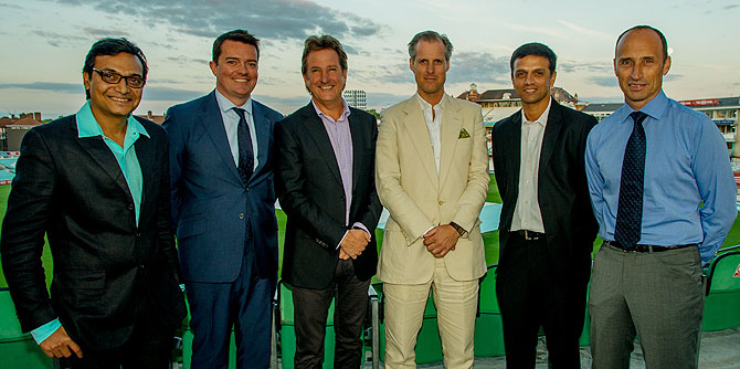 The special guests at the event organised by ESPNcricinfo in London on Monday