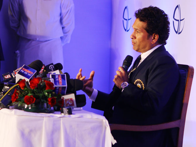 Chase dreams as they come true: Tendulkar to Indian youth