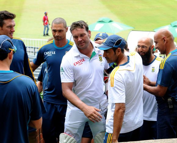 Jaques Kallis is greeted by teammates