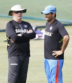 MS Dhoni with coach