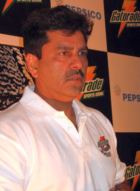 Manoj Prabhakar