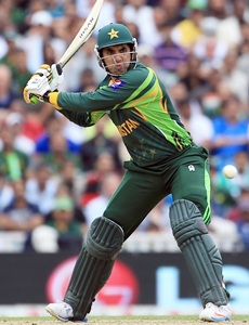 Misbah leads from front to give Pakistan series win