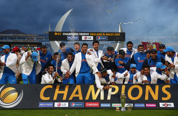 The India squad celebrate
