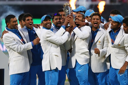 The India squad with the winners trophy