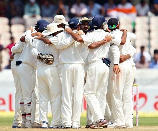 India team huddle