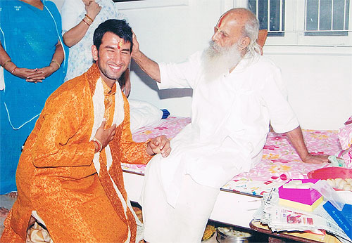 Cheteshwar Pujara's father believes that spiritual guru Hariprasadji Maharaj has truly blessed his son since his birth