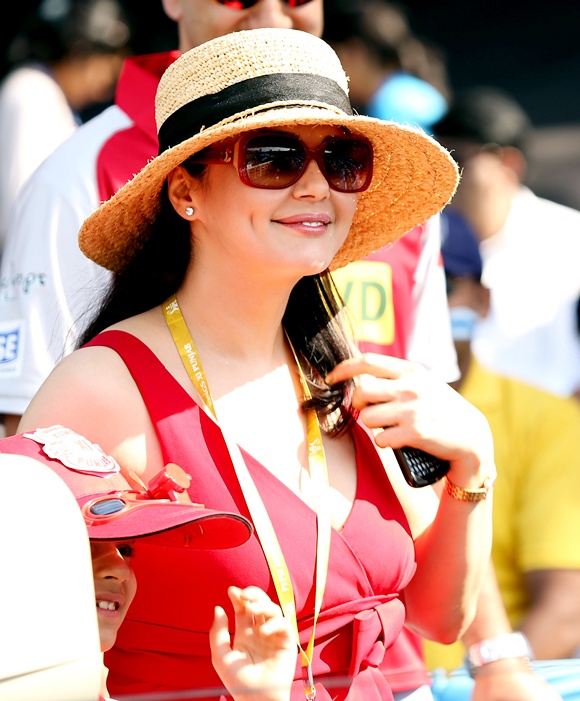 580px x 701px - Glamour queen of IPL 6: Preity Zinta - Rediff.com