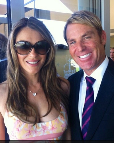 Liz Hurley wants to have Warne's baby, if she can!