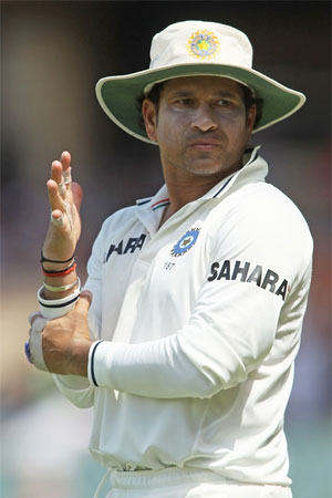 Sachin chooses his spot first in the dressing room