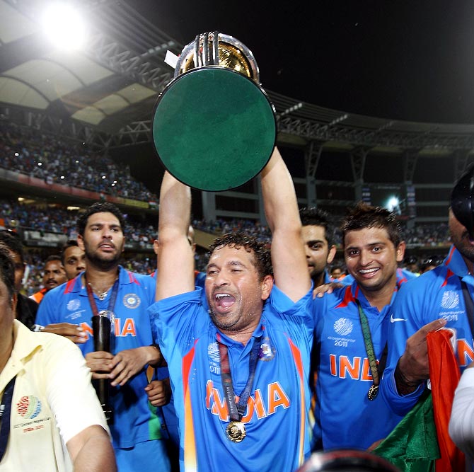 Sachin Tendulkar celebrates after winning the 2011 World Cup