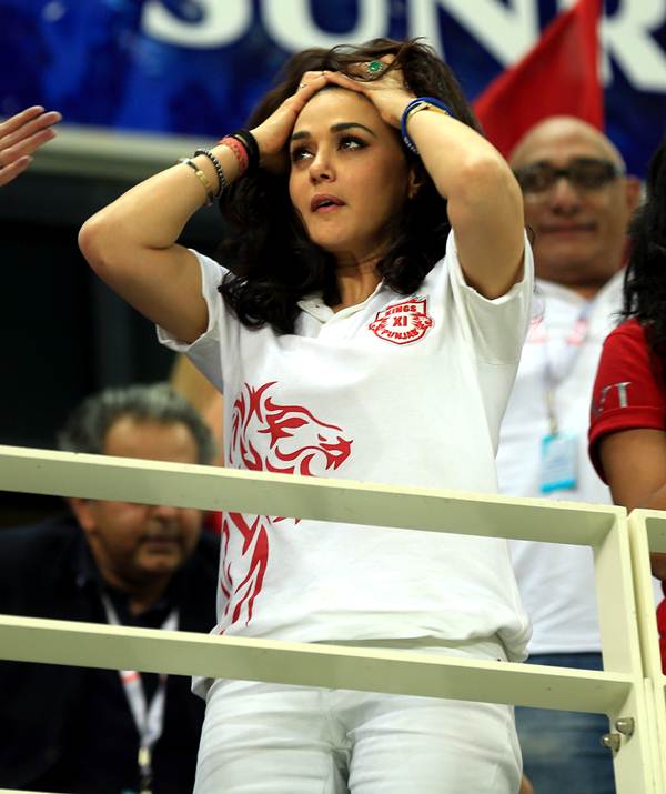 Priety Zinta is left stunned after Virender Sehwag is adjudged caught behind