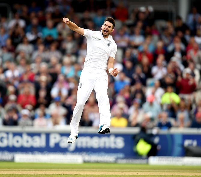 England bowler James Anderson celebrates the wicket of Virat Kohli