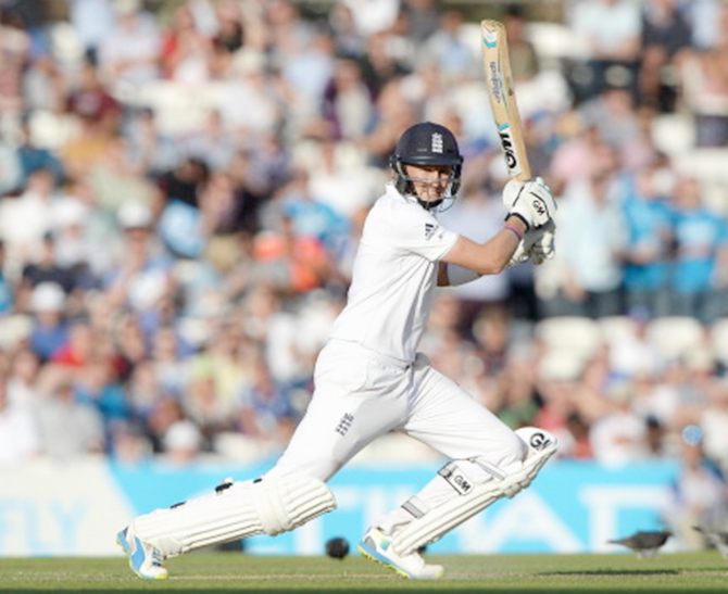 England's Joe Root bats during Day 2 of the fifth Test against India