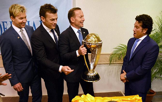 Sachin Tendulkar (right) shares a laugh with Australia Prime Minister Tony Abbott