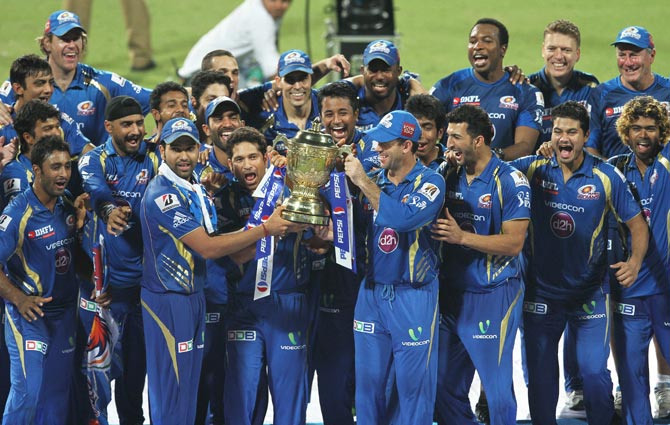 Mumbai Indians picked up 4 wicketkeepers at the auction!