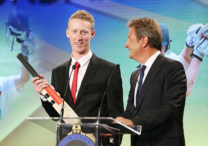 Jordan Silk speaks on stage after being awarded the Bradman Young Cricketer of the Year award during the 2014 Allan Border Medal night on Monday