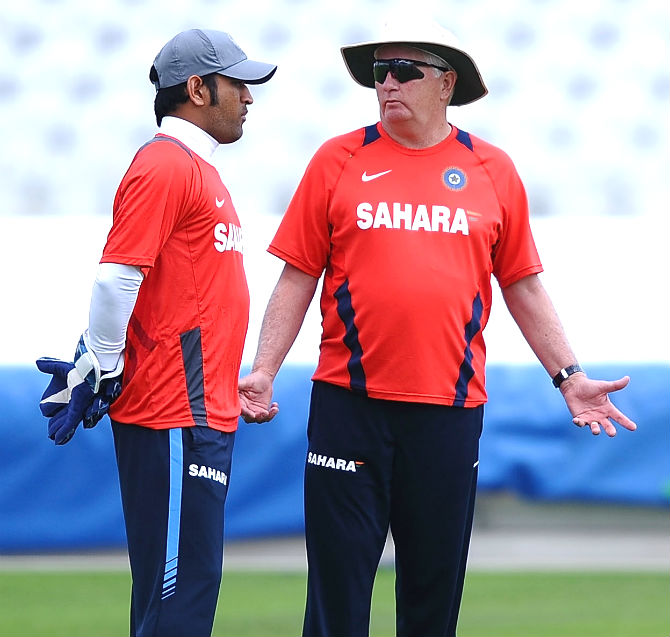 India coach Duncan Fletcher (right) with captain Mahendra Singh Dhoni