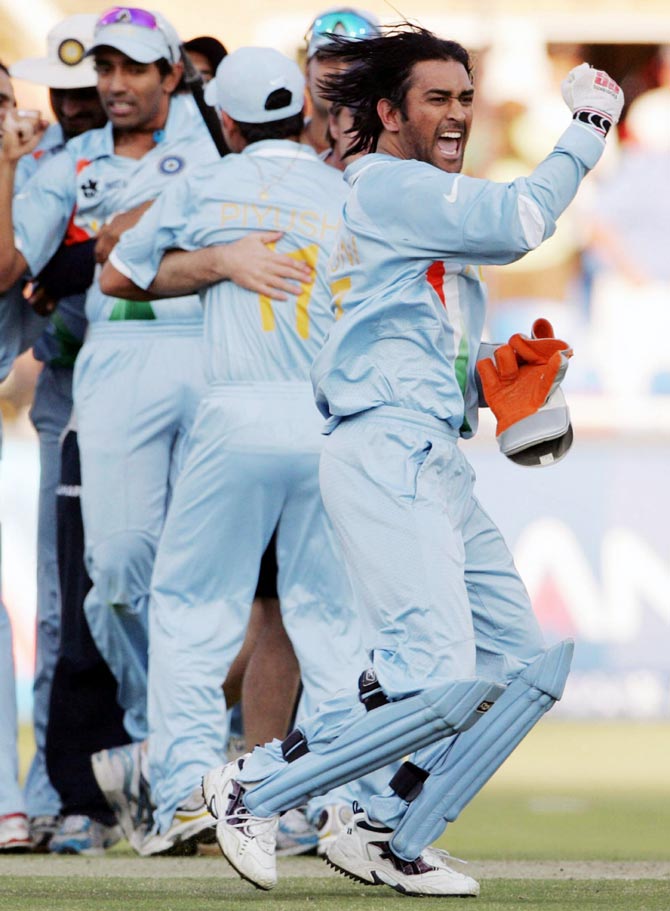 Mahendra Singh Dhoni celebrates with his team mates after winning the ICC World T20 2007 final against Pakistan in Johannesburg.