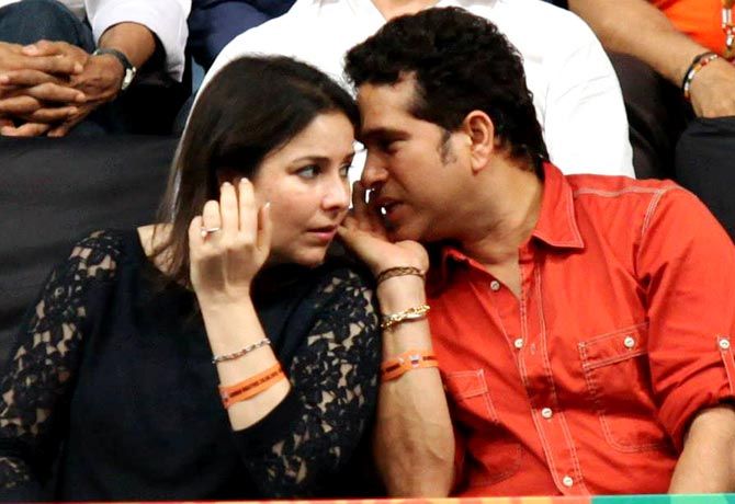 Sachin Tendulkar with wife Anjali