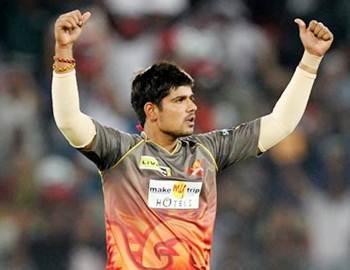 Karn Sharma in Sunrisers Hyderabad colours