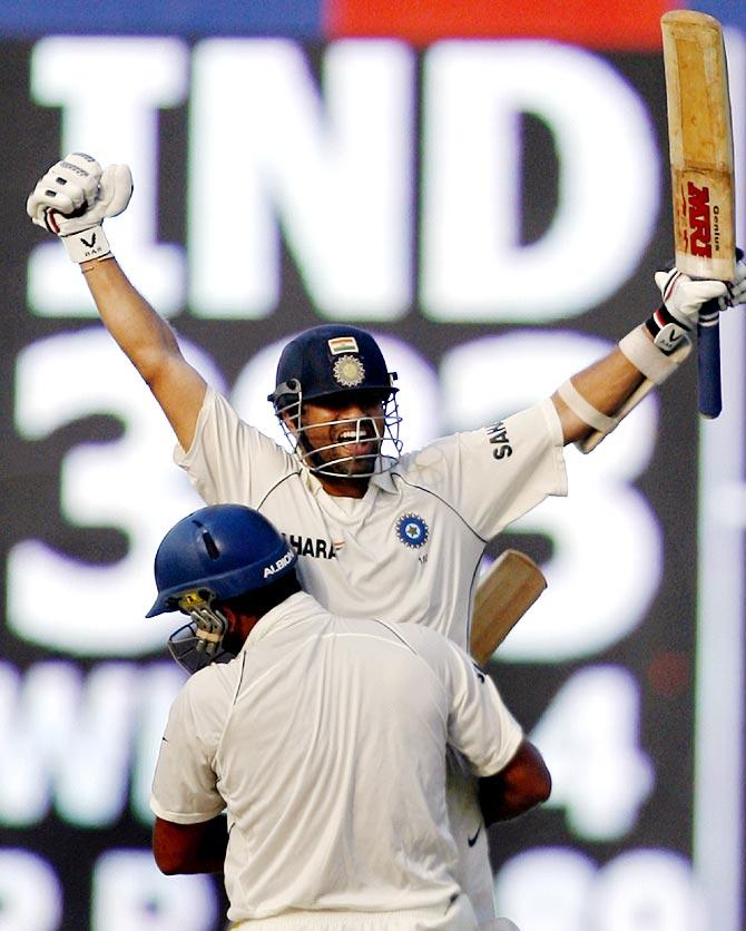 Sachin Tendulkar celebrates