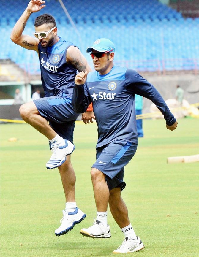 MS Dhoni with Virat Kohli