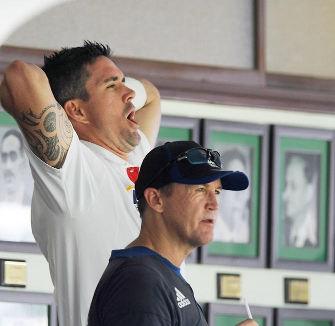 Kevin Pietersen, Andy Flower 