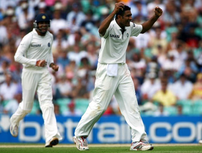 Anil Kumble  celebrates a wicket