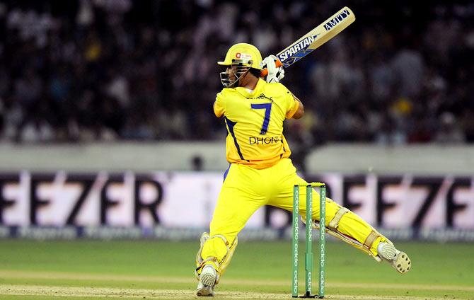 Dhoni, CSK