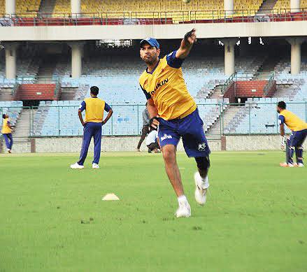 Delhi Daredevils' Yuvraj Singh at a training session