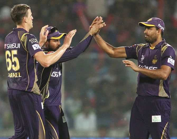 Yusuf Pathan (right) celebrates with Morne Morkel