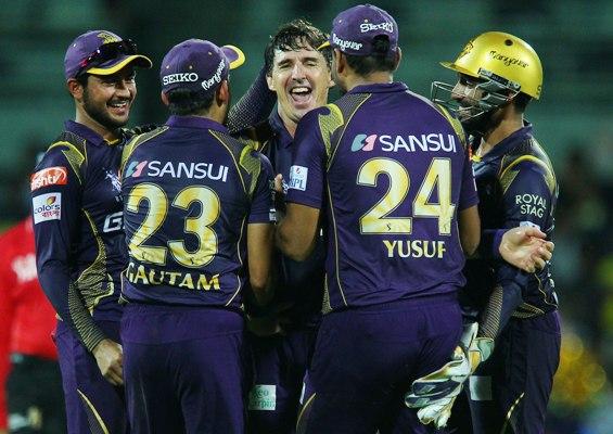 Brad Hogg of the Kolkata Knight Riders