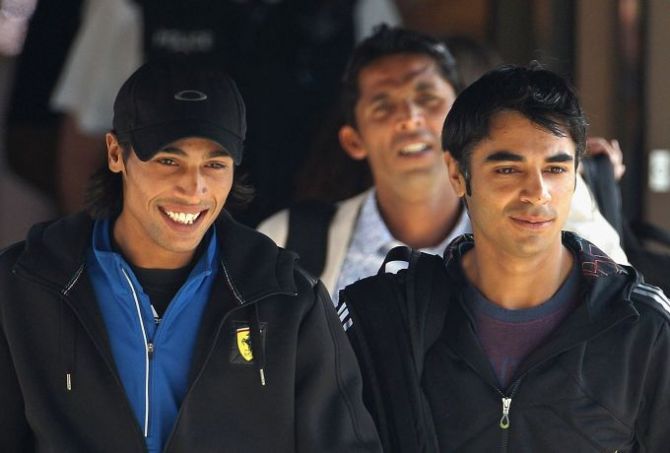 Mohammad Aamer (L), Salman Butt (R) and Mohammad Asif