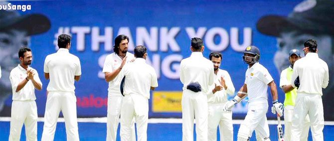Sri Lanka's Kumar Sangakkara given a guard of honour by India cricketers