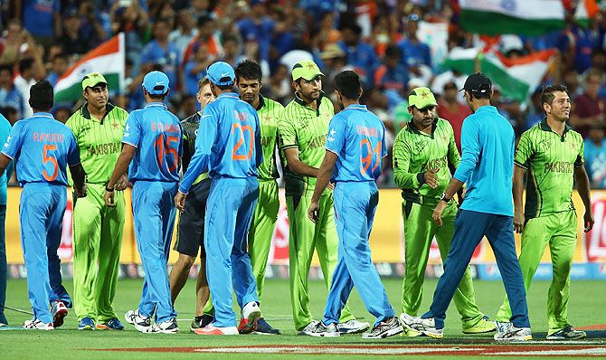 Players from both teams shake hands after the 2015 ICC Cricket World Cup match between India and Pakistan at Adelaide Oval on February 15, 2015