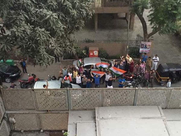 A picture tweeted by Sachin Tendulkar show fans gather outside his residence on Sunday