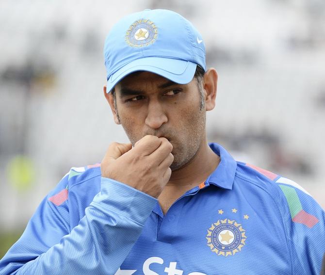  Mahendra Singh Dhoni 