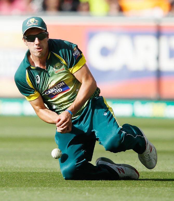 Pat Cummins of Australia spills a catch